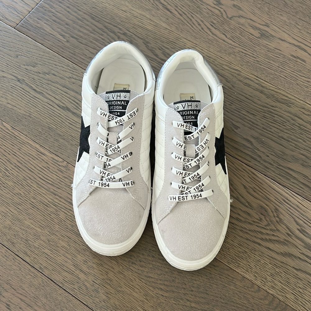 Vintage Havana sneakers